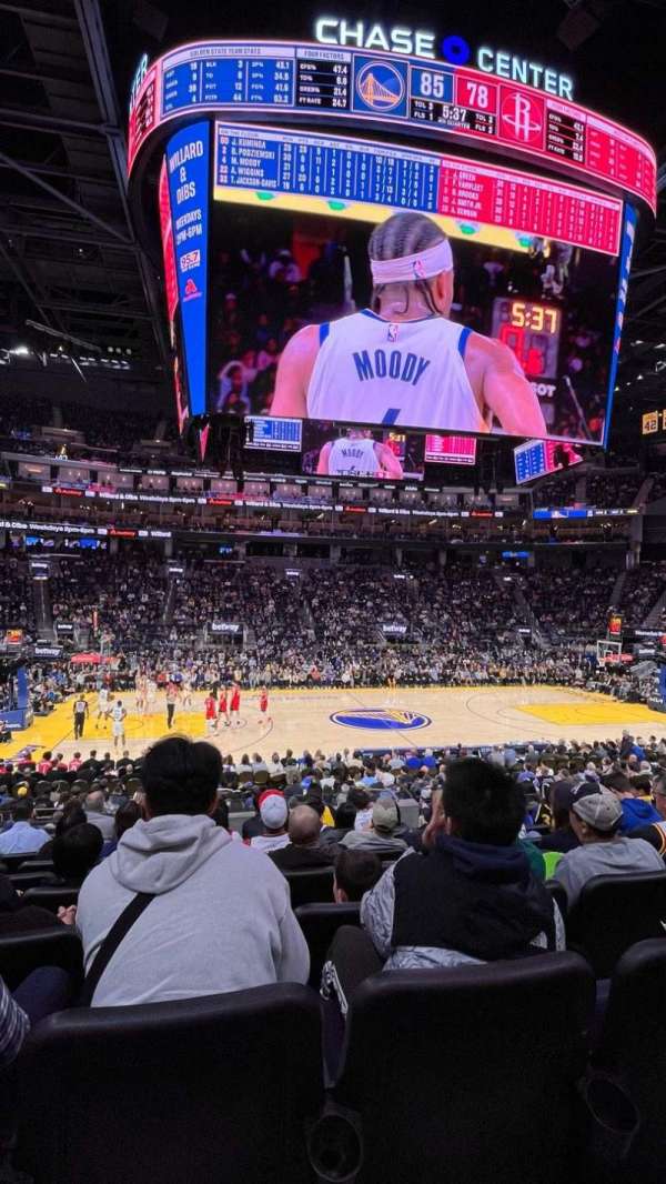 Chase Center, section: 104, row: 8, seat: 14