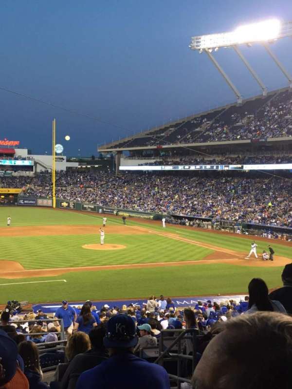 Kauffman Stadium, section: 219, row: Jj, seat: 10