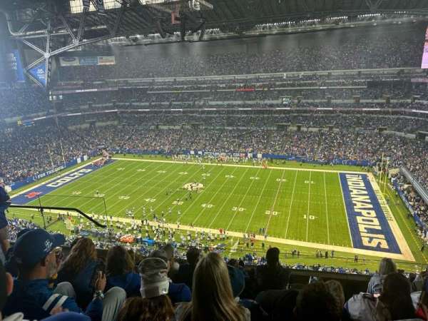 Lucas Oil Stadium, section: 637, row: 6, seat: 17