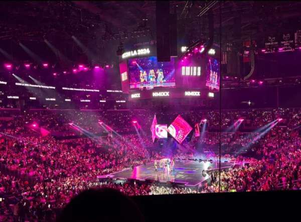 Crypto.com Arena, section: 206, row: 8, seat: 3