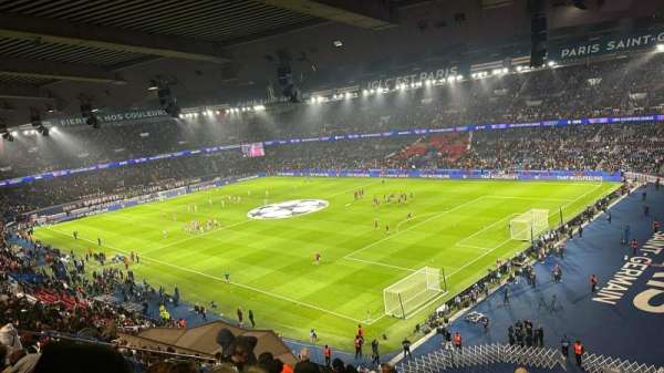 Parc des Princes, section: 324, row: 20, seat: 74