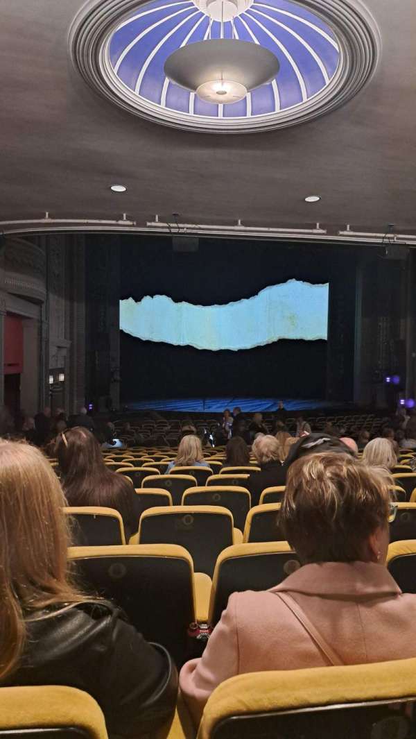 Regent Theatre, Stoke-on-Trent, section: Stalls, row: V, seat: 10
