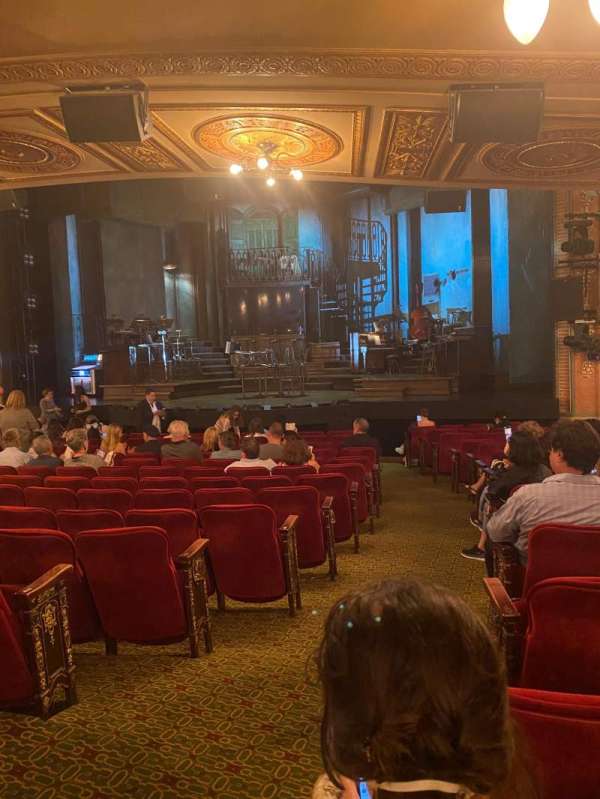 Walter Kerr Theatre, section: Orchestra R, row: R, seat: 4
