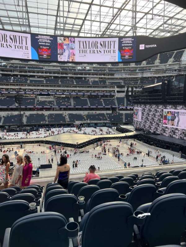 SoFi Stadium, section: VIP246, row: 8, seat: 15
