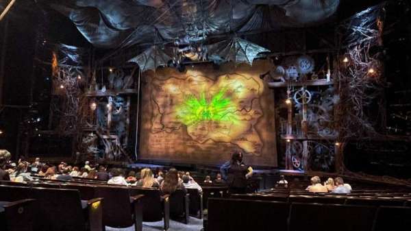 Gershwin Theatre, section: Orchestra R, row: Q, seat: 2
