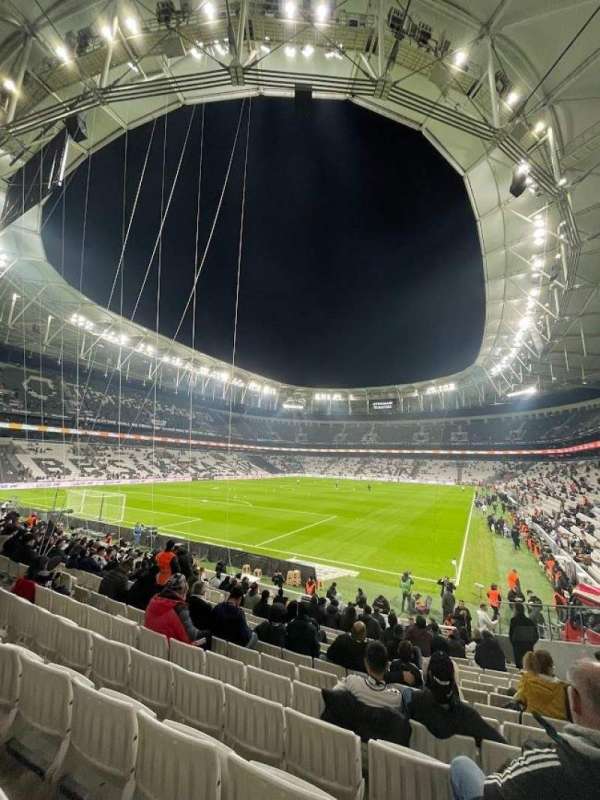 Tüpraş Stadyumu, section: 106, row: 9, seat: 12