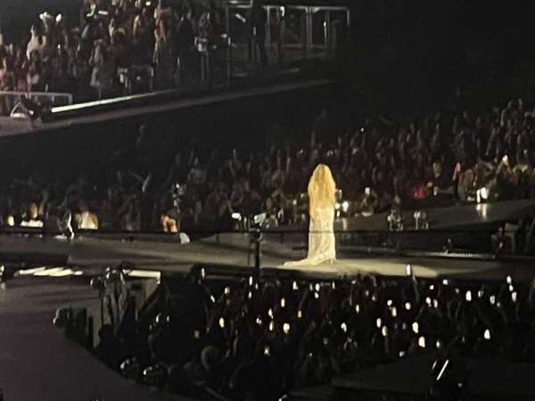 Rogers Centre, section: 234r, row: 3, seat: 9