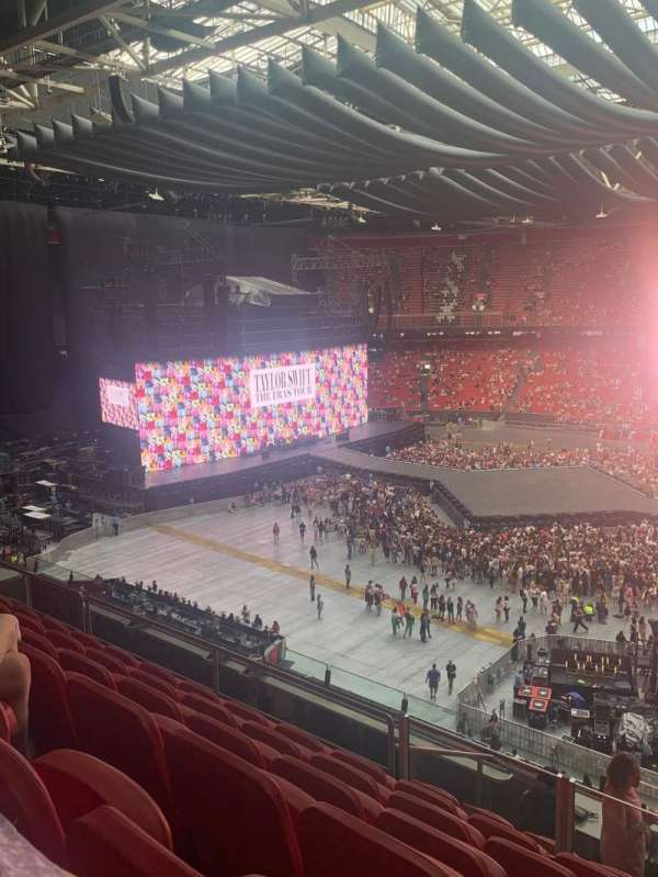 Johan Cruijff ArenA, section: 405, row: 9, seat: 86