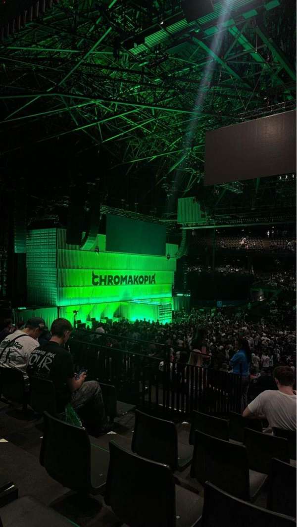 AFAS Dome, section: 150, row: 32, seat: 4