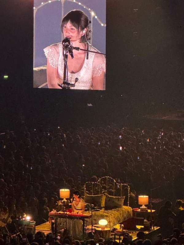 Accor Arena, section: Gradin B, row: 7, seat: 20