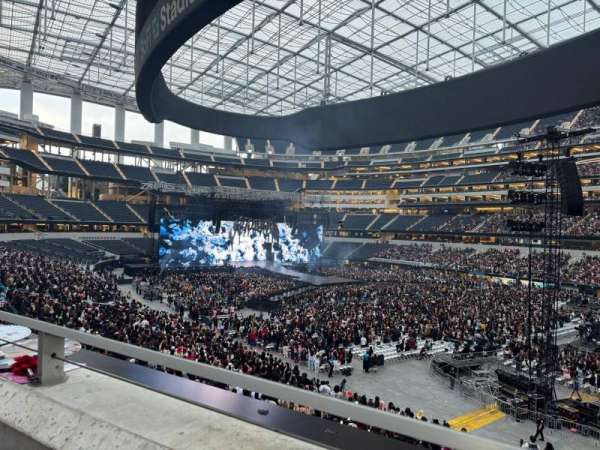 SoFi Stadium, section: 224, row: 1, seat: 1