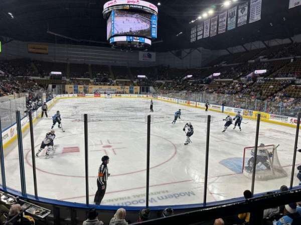 UW-Milwaukee Panther Arena, section: 201, row: 1, seat: 9
