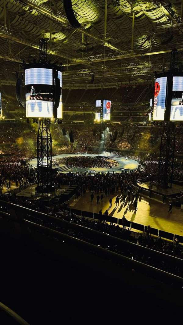 The Dome at America's Center, section: 310, row: B, seat: 8