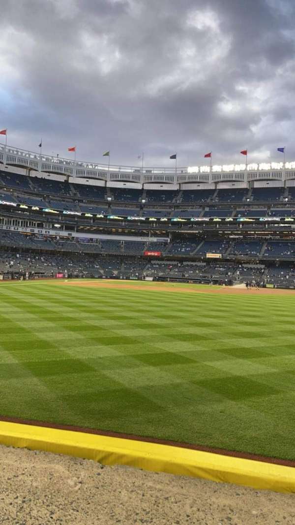 Yankee Stadium, section: 104, row: 1, seat: 20