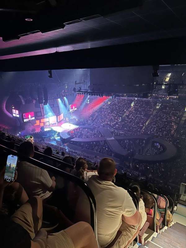 Rogers Arena, section: 321, row: 15, seat: 1