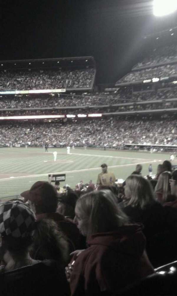 Citizens Bank Park, section: 133, row: 32, seat: 14