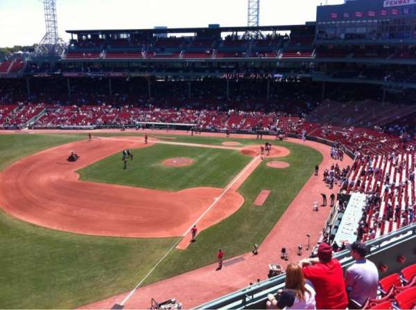 Fenway Park, section: Pavilion Reserved 16, row: E, seat: 22