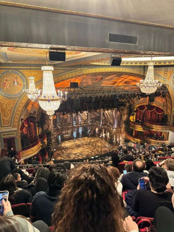 Richard Rodgers Theatre, section: Rear Mezzanine R, row: O, seat: 25