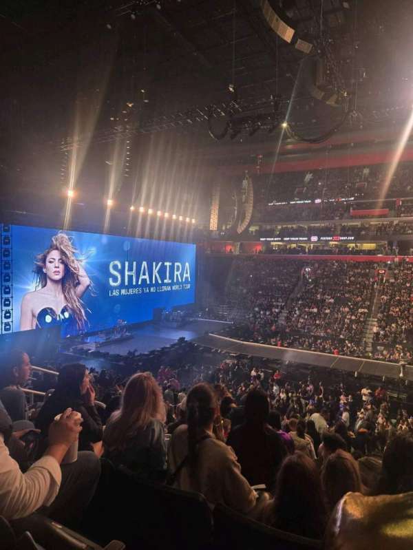 Little Caesars Arena, section: 122, row: 21, seat: 11