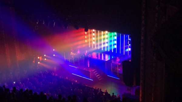 Chicago Theatre, section: Balcony Box 15, row: A, seat: 48