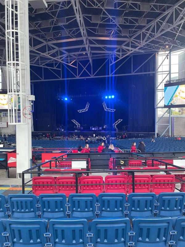 RBC Amphitheatre, section: 302, row: H, seat: 37