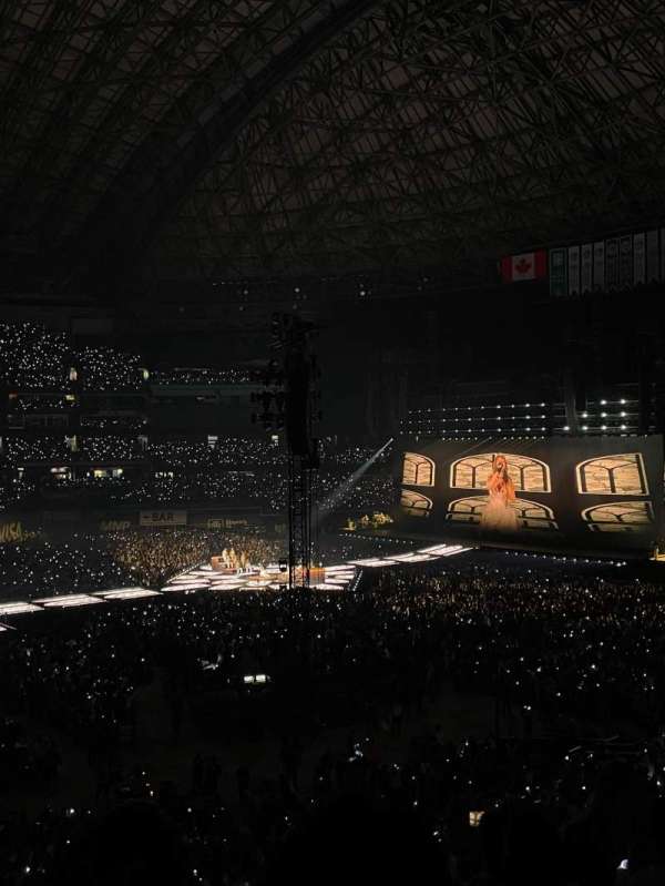 Rogers Centre, section: 215, row: 8, seat: 2