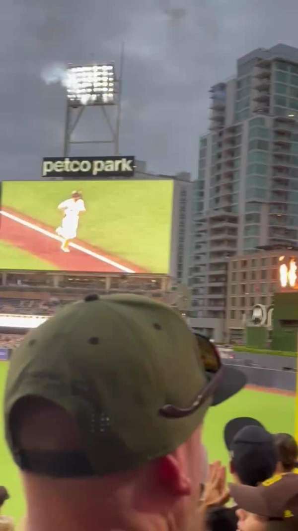 Petco Park, section: 123, row: 31