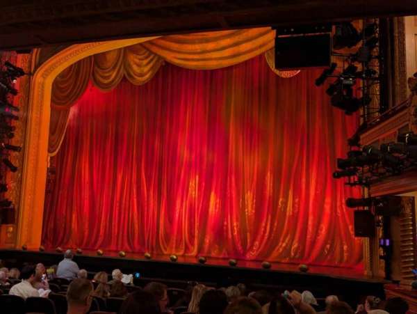 Todd Haimes Theatre, section: Orchestra R, row: M, seat: 16