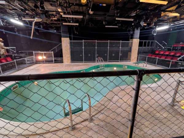 Vineyard Theatre, section: North, row: A, seat: 5