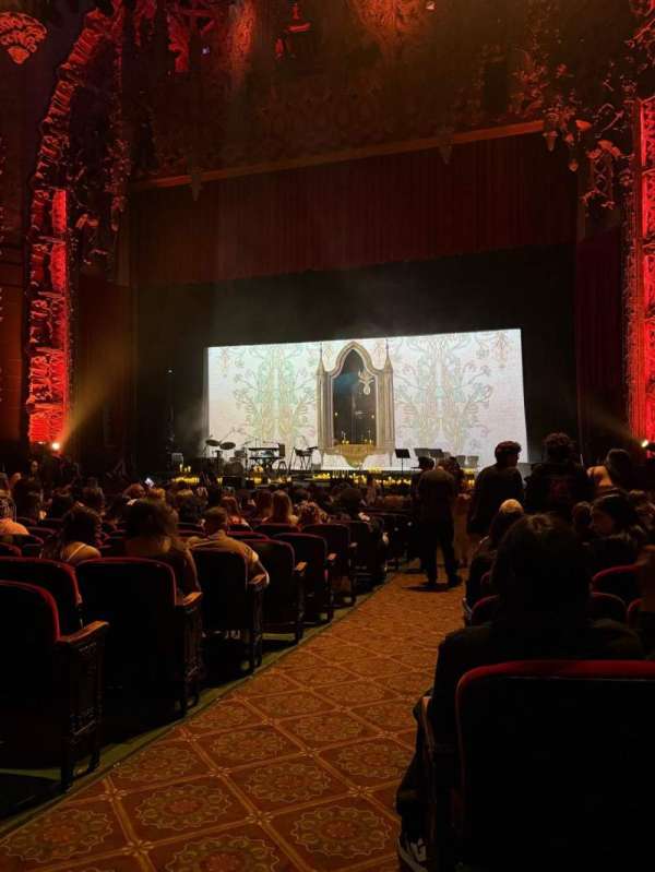 The United theater on Broadway, section: Orchestra Right, row: Q, seat: 14