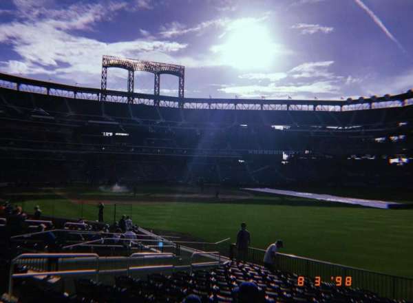 Citi Field, section: 125, row: 16, seat: 19