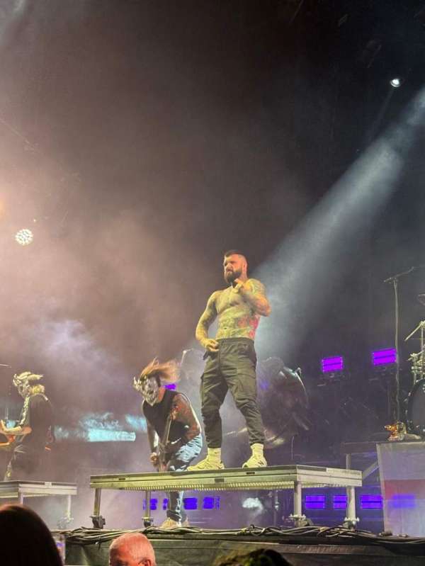 Hershey Park Stadium, section: Front GA Pit