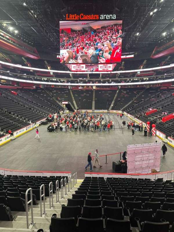 Little Caesars Arena, section: 102, row: 16, seat: 18