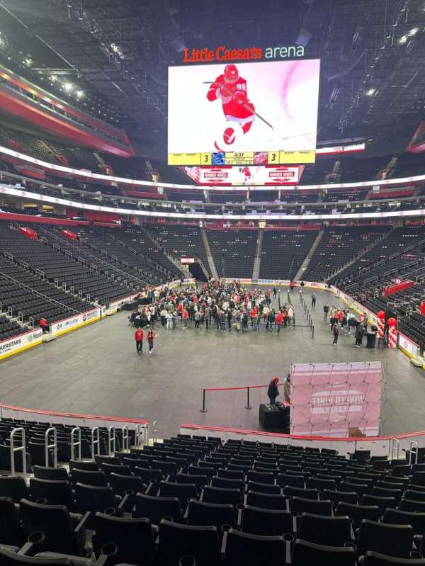 Little Caesars Arena, section: 102, row: 16, seat: 14