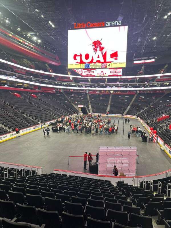 Little Caesars Arena, section: 102, row: 16, seat: 9