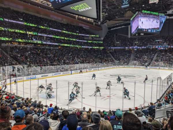 Climate Pledge Arena, section: 06, row: P, seat: 9