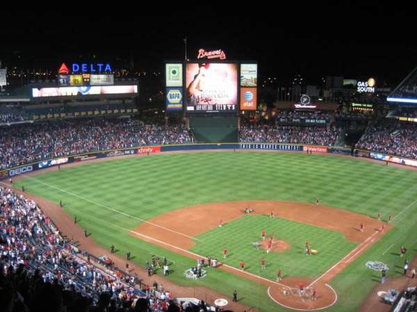 Turner Field, section: 404R, row: 16, seat: 1