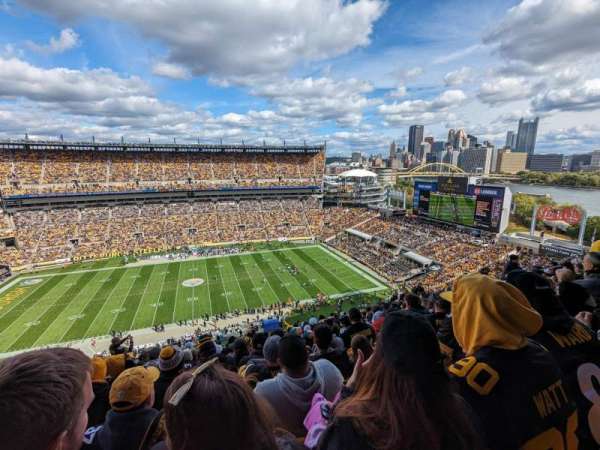 Acrisure Stadium, section: 535, row: T, seat: 20