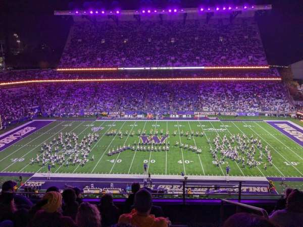 Husky Stadium, section: 306, row: 6, seat: 1