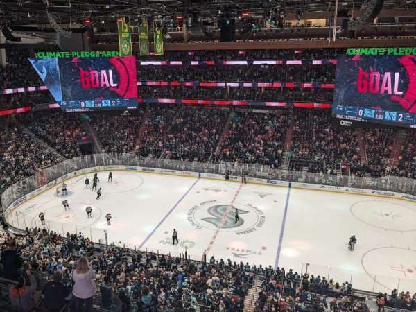 Climate Pledge Arena, section: 226, row: D, seat: 16