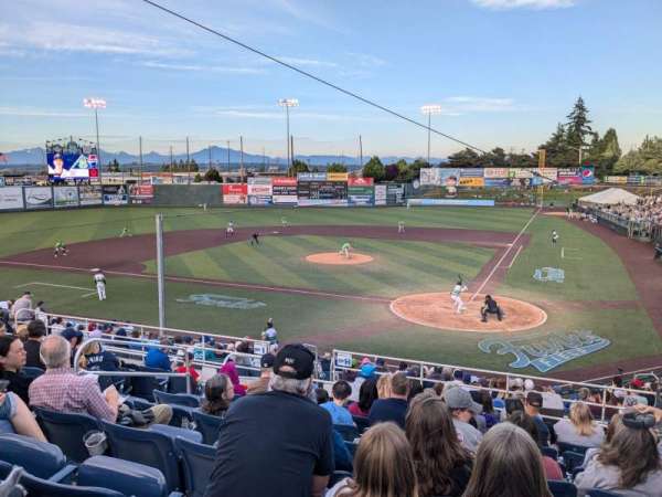 Everett Memorial Stadium, section: H, row: 15, seat: 3