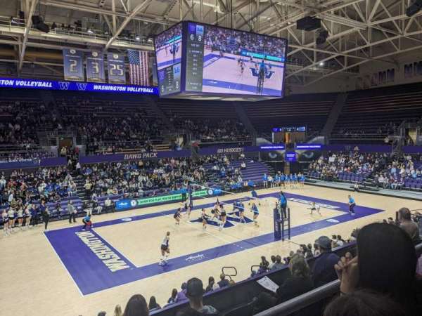 Alaska Airlines Arena at Hec Edmundson Pavilion, section: 9, row: 15, seat: 10