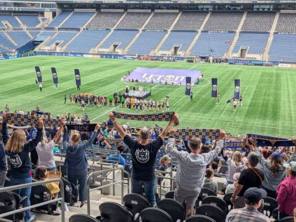 Lumen Field, section: 207, row: K, seat: 15