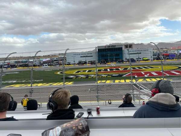 Las Vegas Motor Speedway, section: 2M Red, row: 6