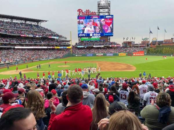 Citizens Bank Park, section: 116, row: 28, seat: 8