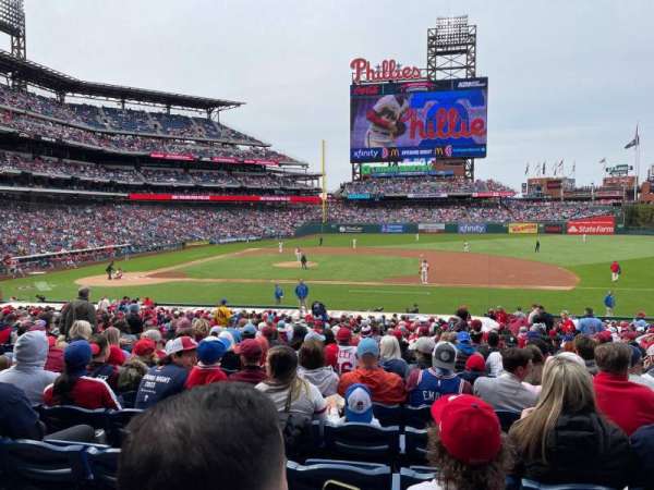 Citizens Bank Park, section: 116, row: 28, seat: 8