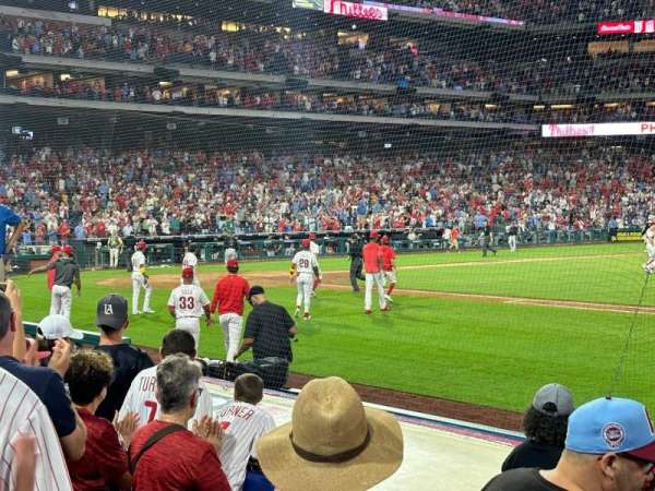 Citizens Bank Park, section: 115, row: 8, seat: 14