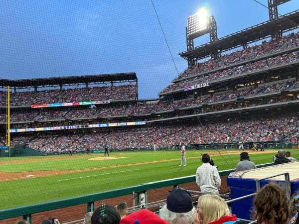 Citizens Bank Park, section: 132, row: 3, seat: 7