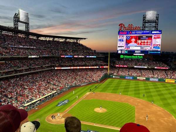 Citizens Bank Park, section: 315, row: 5, seat: 7