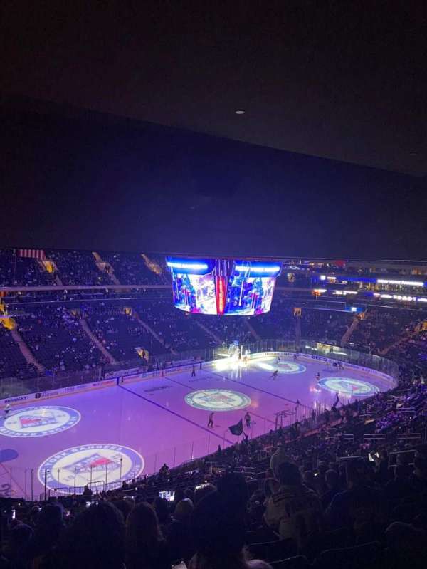 Madison Square Garden, section: 221, row: 20